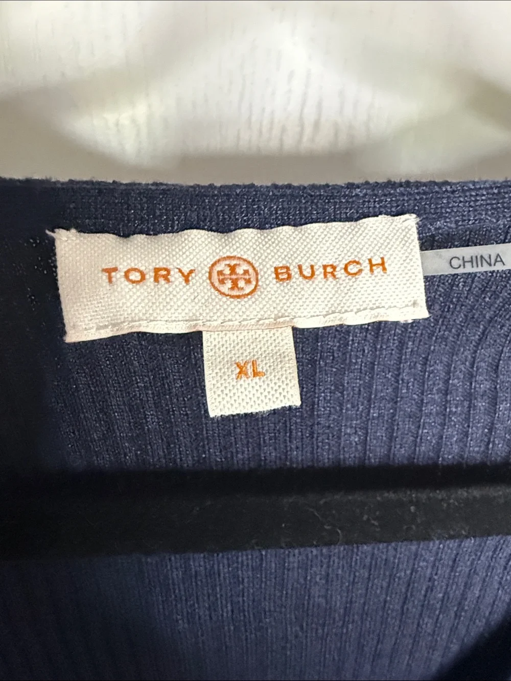 Tory Burch Silk Blend Navy Ribbed V-Neck Long Sleeve Sweater